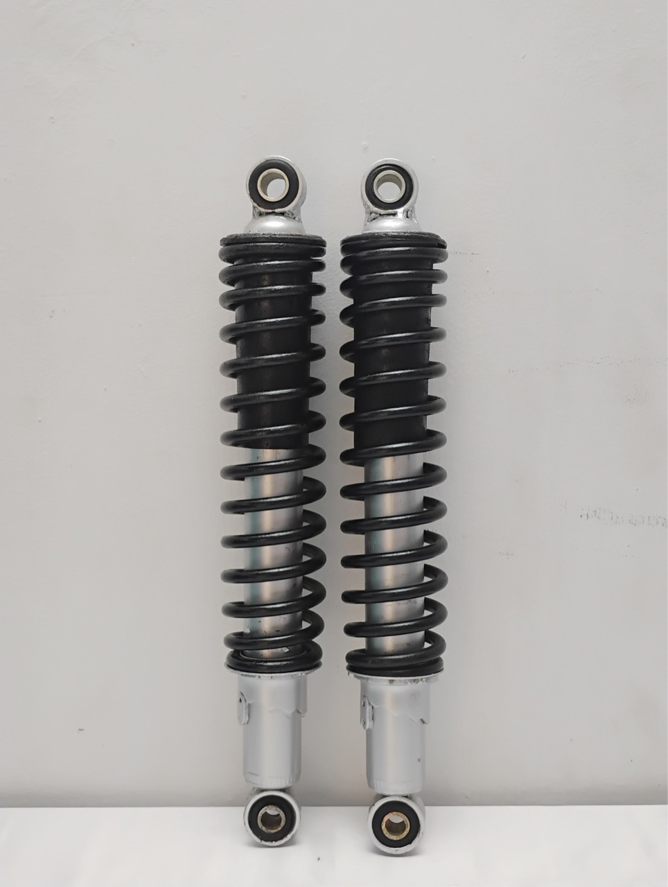 Kayaba Original (Shockbreaker Belakang Motor)